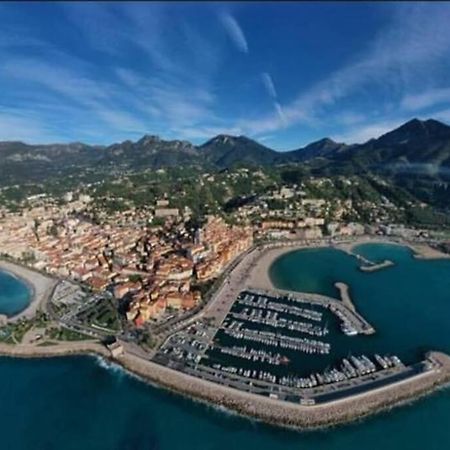 Le Lodge, T2 classé 3 étoiles avec jardin, parking, piscine&mer à 2 pas Menton Extérieur photo